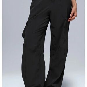 Alo Low Rise Megastar Cargo Pant